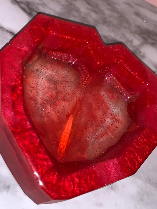 Red Mica & Resin Heart Dish with Crystal Shaped Dimensions