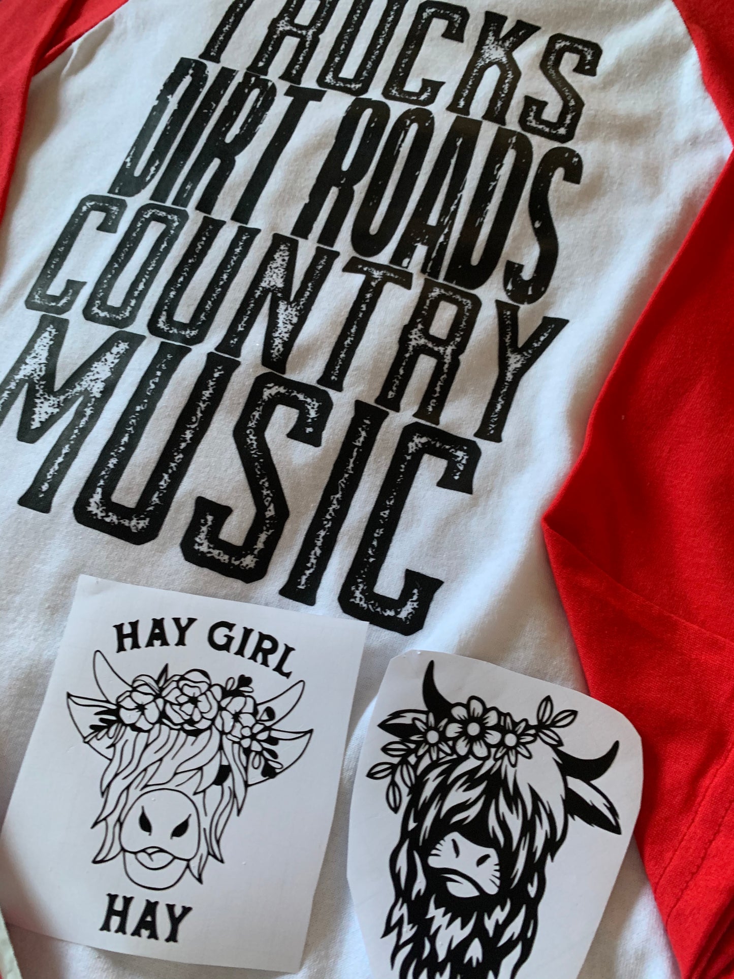 Trucks, Dirt Roads & Country Music Raglan M Shirt with 2 Cow Decals